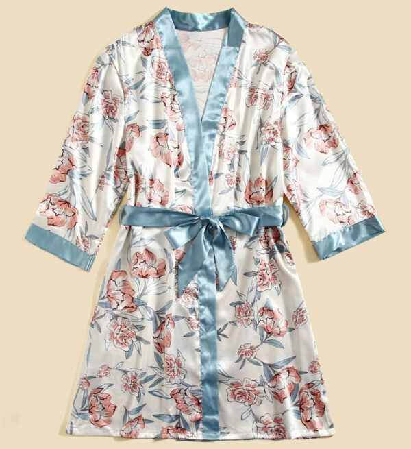 sexy satin; satin set; satin lingerie; pajama set; loungewear; satin cami; satin robe; kimono